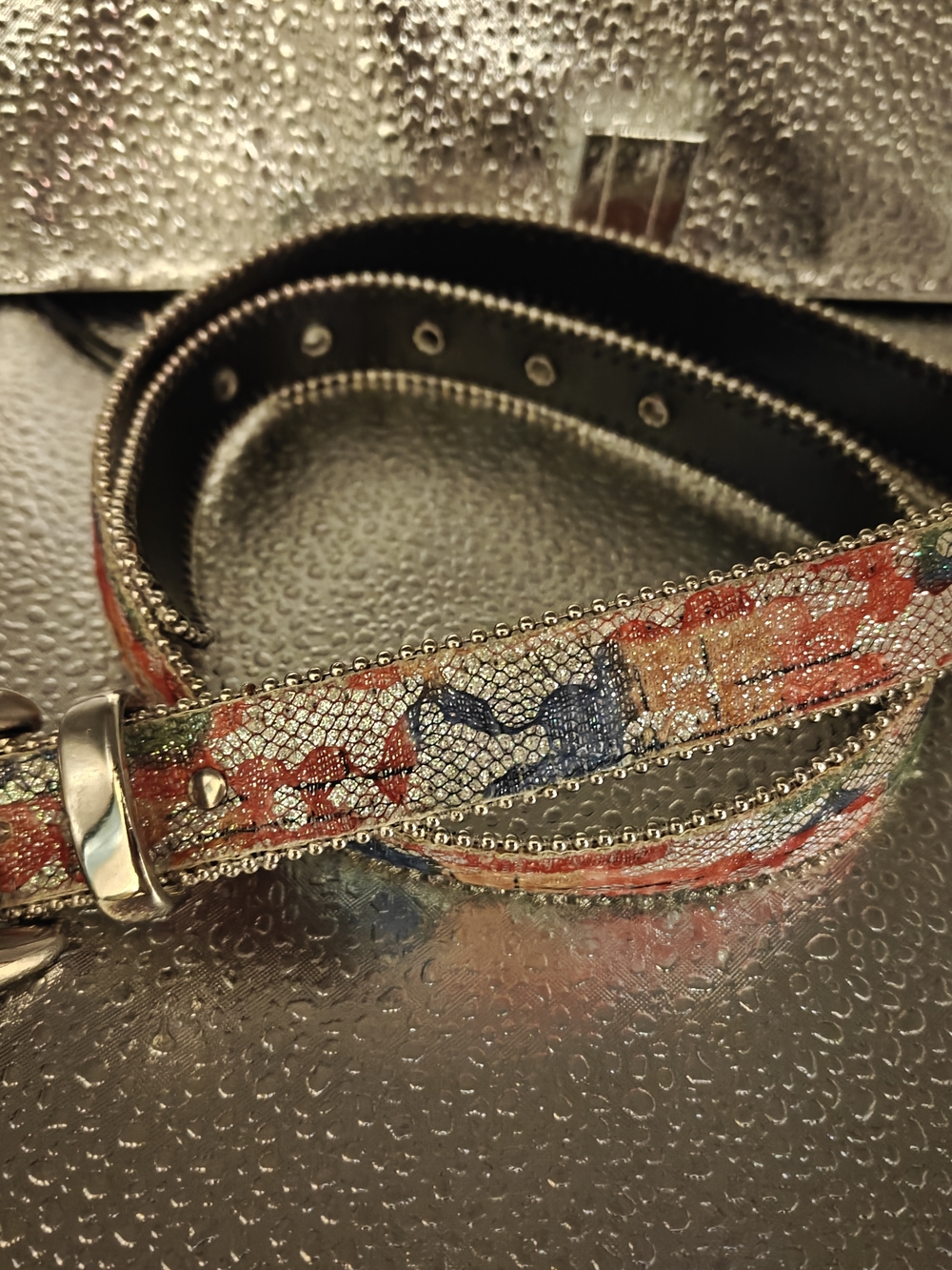 Women's Vintage Floral Embroidered Belt with Silver Buckle - Black Trim - Picture 2 of 2